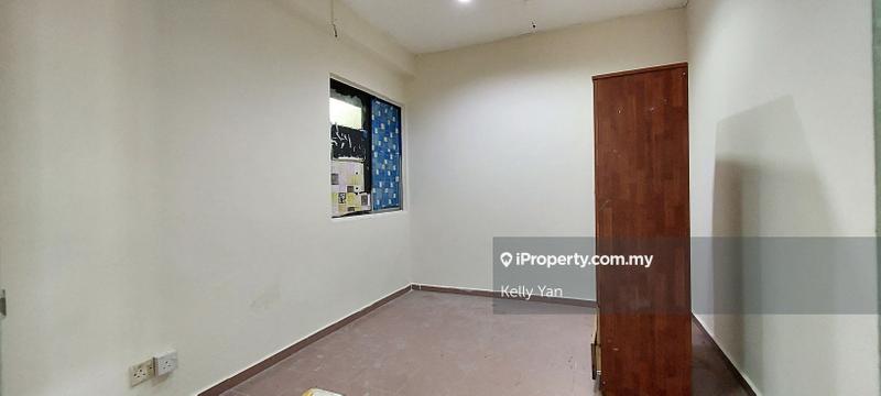 Shop-Office for Sale in Pandan Jaya, Ampang by Kelly Yan Kai Lit - iProperty.com.my