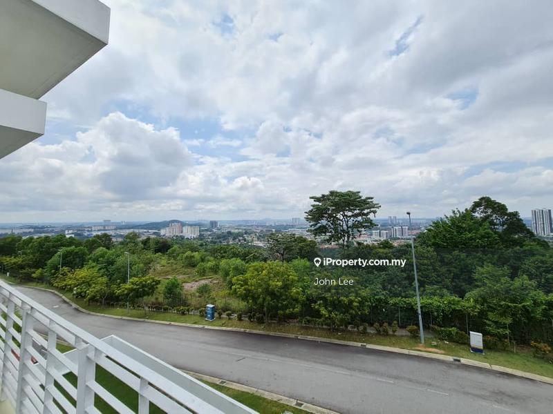 Bungalow House for Sale in Laman Granview Taman Saujana Puchong, Puchong by John Lee - iProperty.com.my
