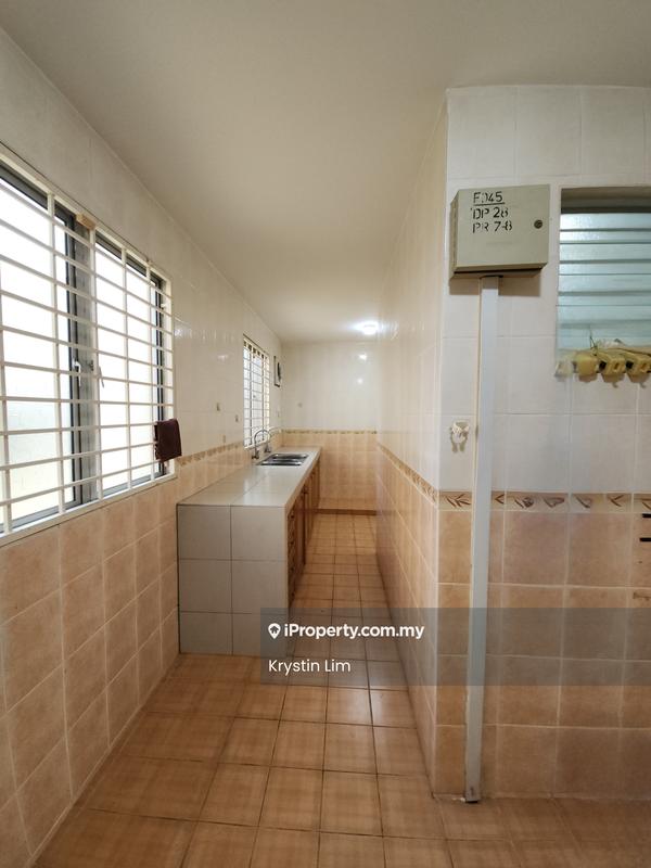 Rumah Teres 2-Tingkat untuk Dijual di Kota Kemuning, Shah Alam oleh Krystin Lim - Kitchen - iProperty.com.my