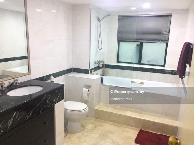 Kondominium untuk Dijual di Villa Bukit Tunku oleh Madeline Mok - Master Bathroom - iProperty.com.my