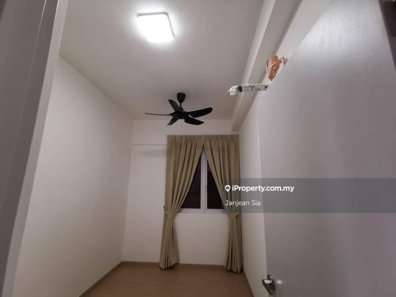 For Rent - RYAN & MIHO