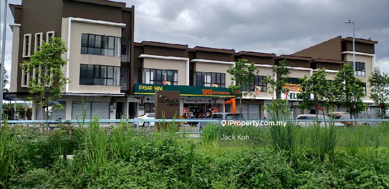 For Sale - Rawang , Kundang , 2 Storey Shop For Sale