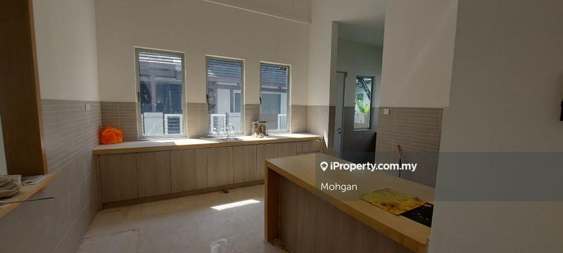 Bungalow House untuk Disewa di Section 13 Shah Alam Laman Seri, Shah Alam oleh Mohgan - iProperty.com.my