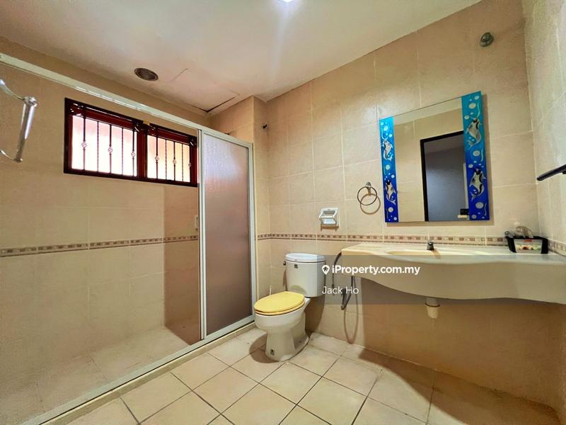 Rumah Berkembar untuk Dijual di UEP Subang Jaya, Subang Jaya oleh Jack Ho - iProperty.com.my