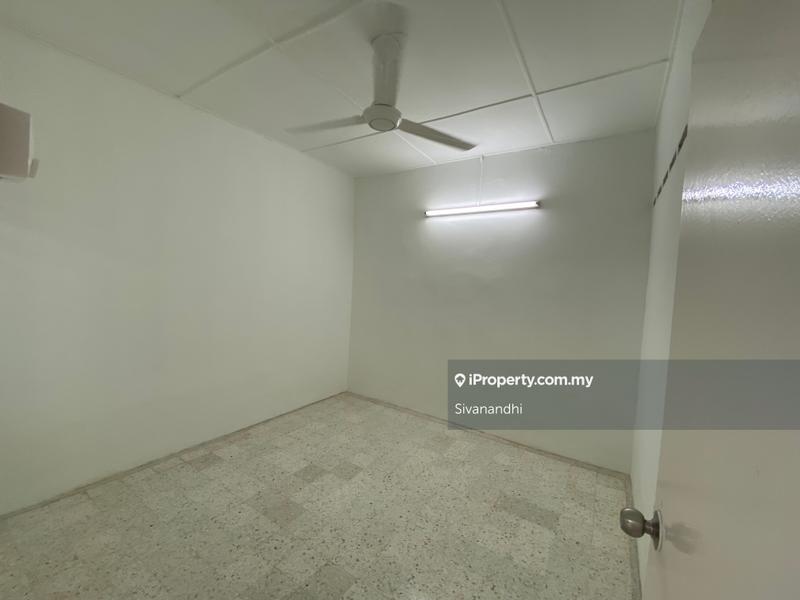 Rumah Teres untuk Dijual di Taman Klang Jaya, Klang oleh Sivanandhi - iProperty.com.my