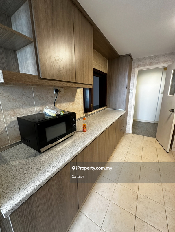 Condominium for Rent in Sri Tiara Residences by Sattish - iProperty.com.my
