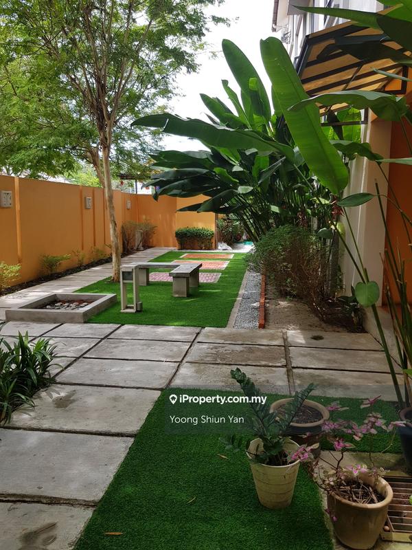 Rumah Bandar untuk Dijual di Kampung Sungai Kayu Ara, Petaling Jaya oleh Yoong Shiun Yan - iProperty.com.my