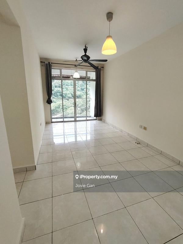 Kondominium untuk Disewa di Perdana View oleh Jovie Gan - iProperty.com.my