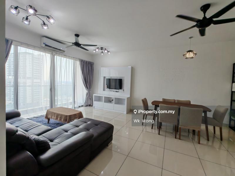 Kediaman Servis untuk Disewa di Woodsbury Suites oleh Wk Wong - Living Room - iProperty.com.my