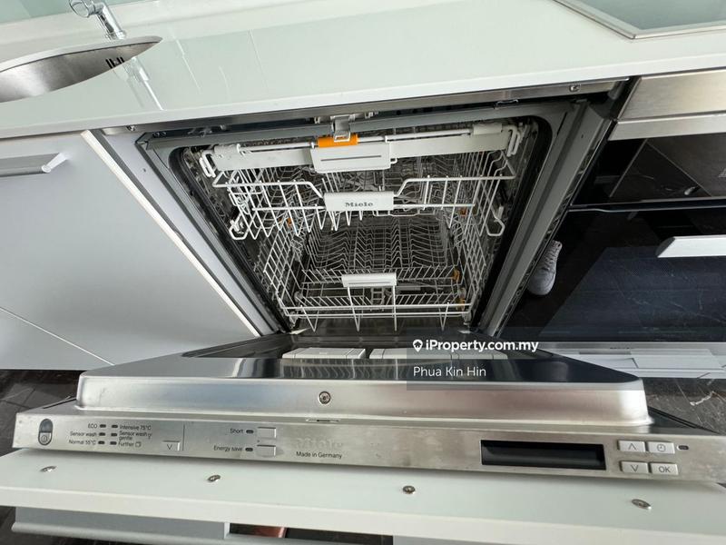 Service Residence for Rent in St Regis by Phua Kin Hin - iProperty.com.my