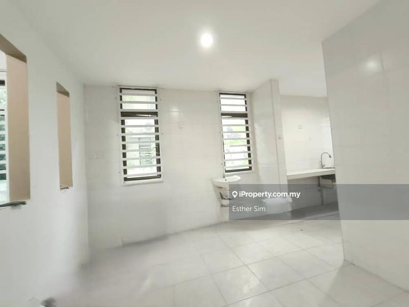 3-storey Terraced House for Sale in f1gxv, Butterworth by Esther Sim - iProperty.com.my