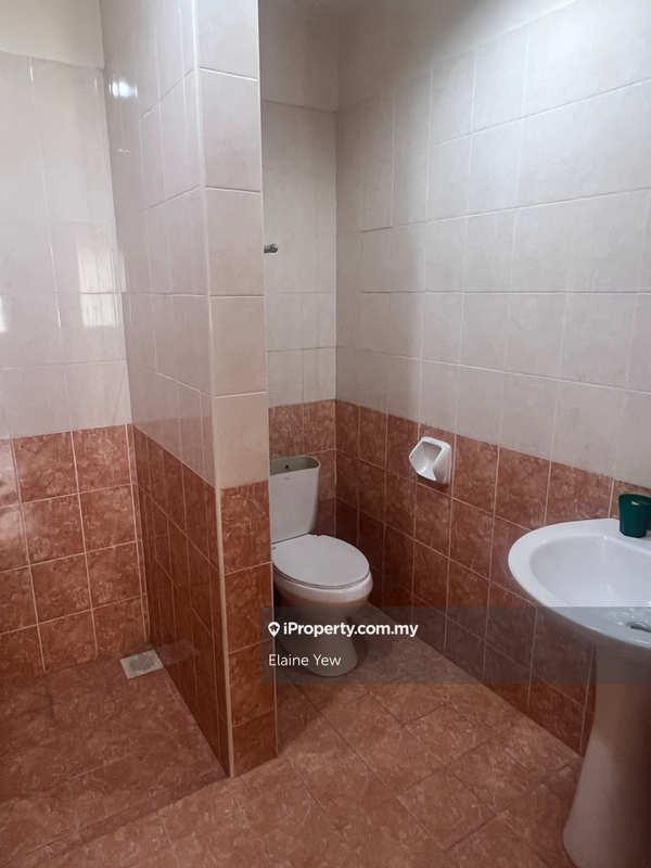 Rumah Teres untuk Dijual di Taman Tasik Indah, Jalan Ipoh oleh Elaine Yew - iProperty.com.my