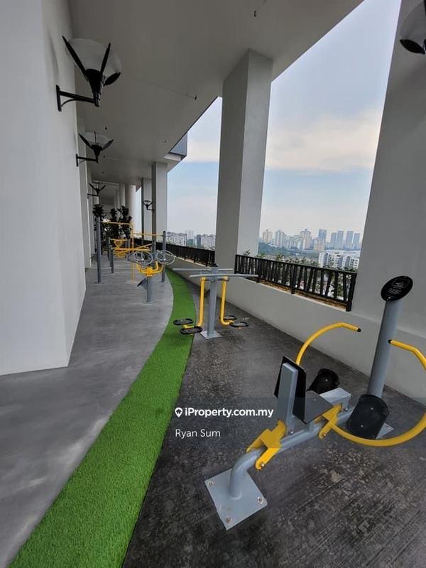 Service Residence for Rent in Pinnacle Sri Petaling by Ryan Sum - iProperty.com.my