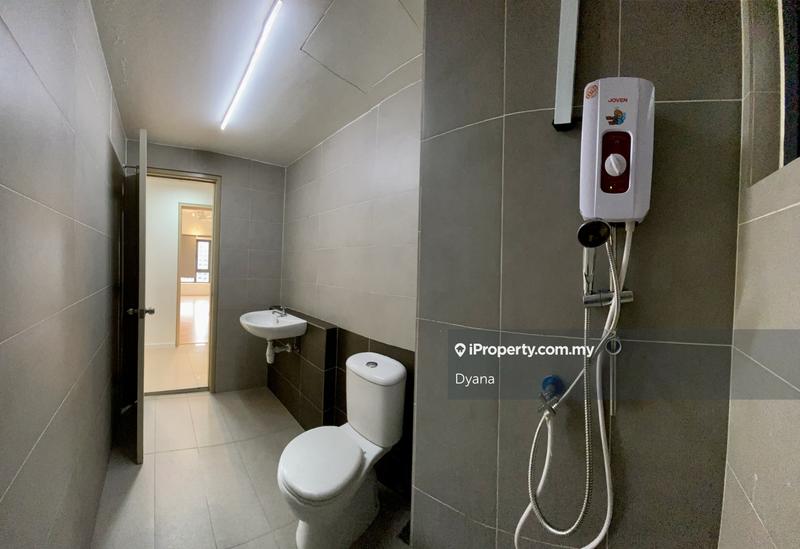 Service Residence for Sale in Suria Residence by Dyana - iProperty.com.my