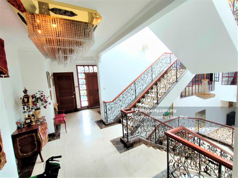 Banglo untuk Dijual di Lakeview Saujana @ Saujana, Ara Damansara oleh Vincent Liaw - iProperty.com.my