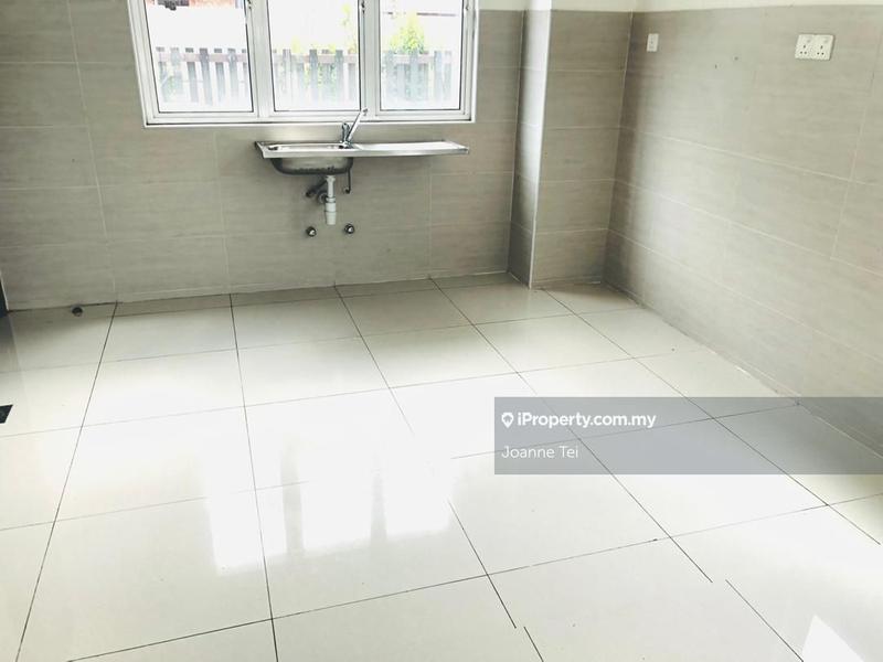 Semi-Detached House for Sale in Perdana Lakeview East, Cyberjaya by Joanne Tei - iProperty.com.my