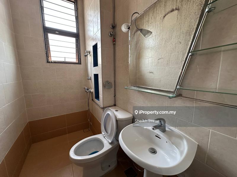 Rumah Teres untuk Dijual di Bukit Jelutong, Shah Alam oleh Sheikh Imran - iProperty.com.my