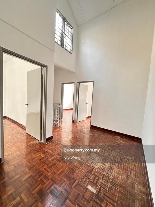 Rumah Teres 2-Tingkat untuk Dijual di Taman Puncak Jalil, Seri Kembangan oleh Ally Wong - iProperty.com.my