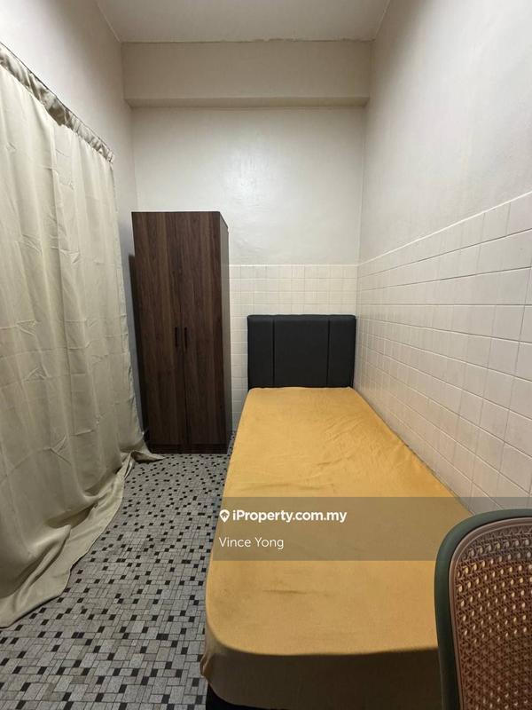 Rumah Berangkai 2.5 Tingkat untuk Disewa di CIQ Woodlands, Johor Bahru oleh Vince Yong - iProperty.com.my