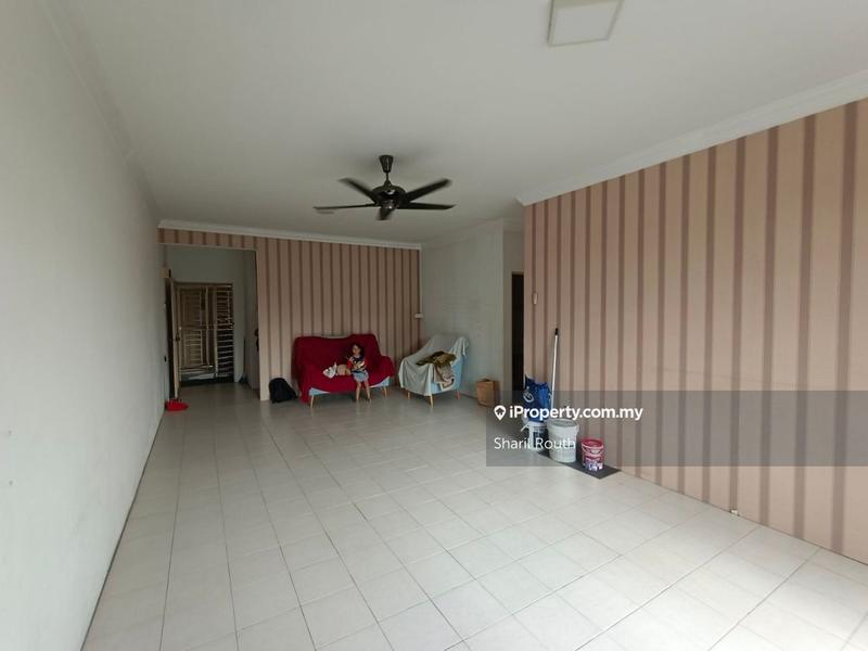 For Sale - Pangsapuri Bayu Suria (Summerfields Apartments)