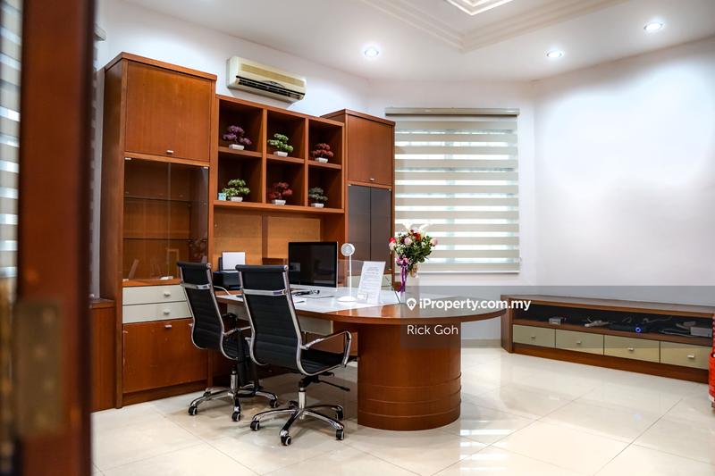 Bungalow House for Sale in Batu Ferringhi, Penang by Rick Goh - iProperty.com.my