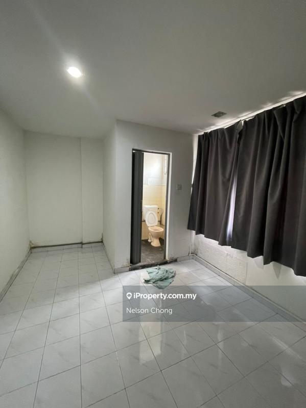 Flat for Sale in Taman Sri Kuching by Nelson Chong - iProperty.com.my