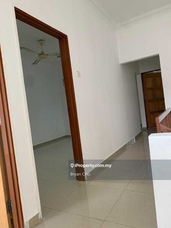2-storey Terraced House for Sale in Taman Serdang Raya, Seri Kembangan by Bryan Cho - iProperty.com.my