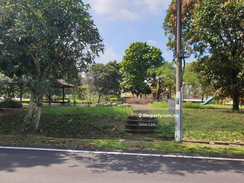 Bungalow House for Sale in Saujana Akasia, Sungai Buloh by Siew Lee - iProperty.com.my