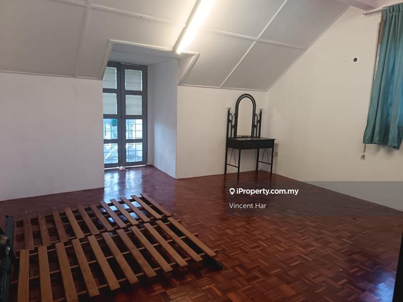 Bungalow House for Sale in Taman Desa Bayu, Seri Manjung by Vincent Har - iProperty.com.my