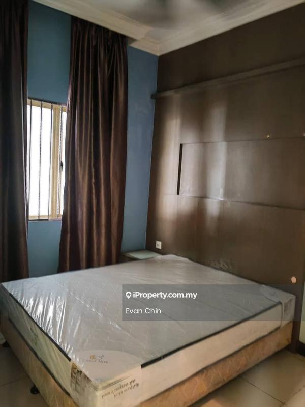 Condominium for Sale in East Lake Residence by Evan Chin - Bedroom - iProperty.com.my