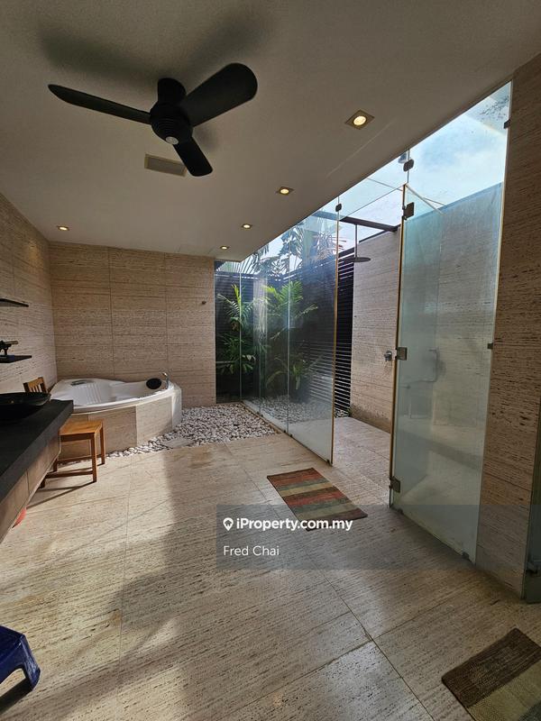 Bungalow House untuk Dijual di Bukit Gita Bayu, Seri Kembangan oleh Fred Chai - iProperty.com.my