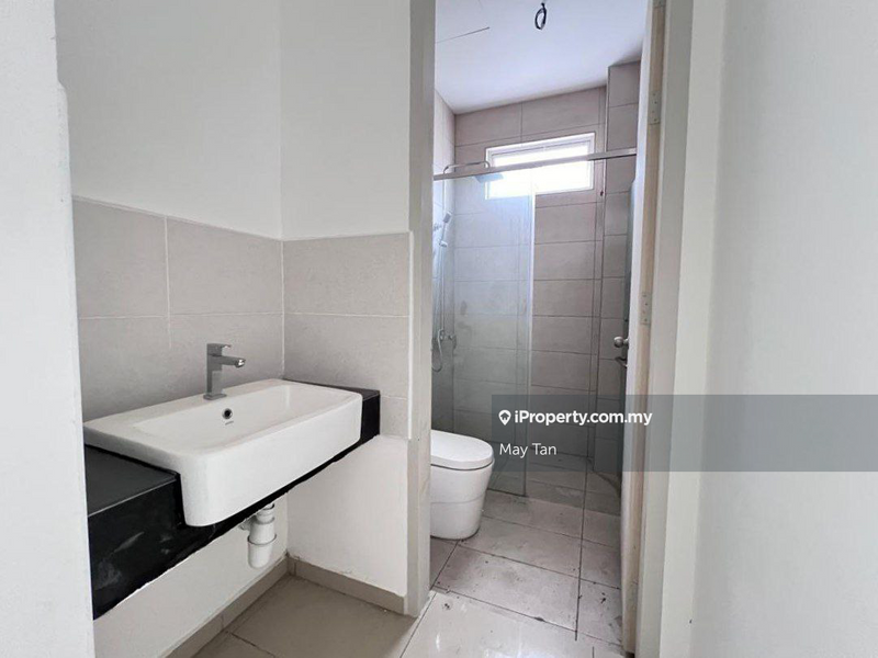 Rumah Berkembar untuk Dijual di Taman Kluang Perdana, Kluang oleh May Tan - iProperty.com.my