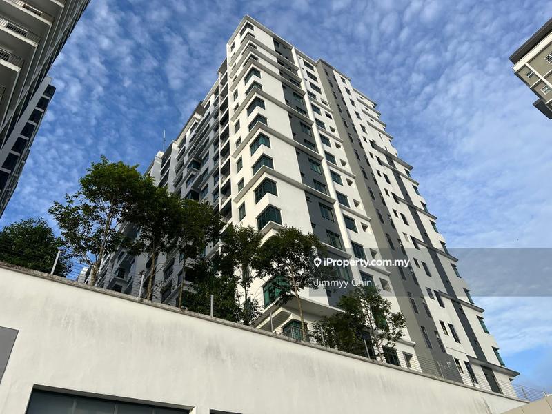 For Sale - Sapphire On The Park