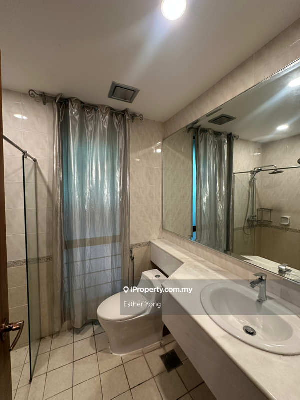 Rumah Bandar untuk Dijual di Bukit Gita Bayu, Seri Kembangan oleh Esther Yong - iProperty.com.my