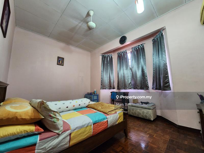 Rumah Berangkai 2 Tingkat untuk Dijual di Bandar Putra Permai, Seri Kembangan oleh Mark Toh - iProperty.com.my