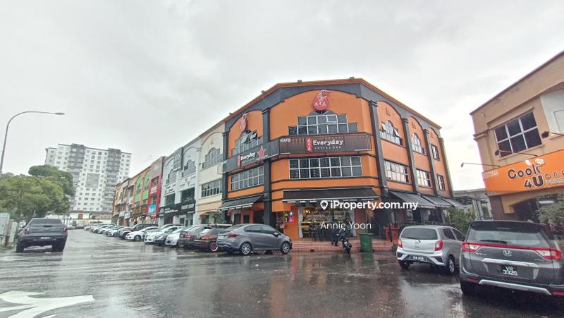 Shop for Sale in Taman Bukit Serdang, Seri Kembangan by Annie Yoon - iProperty.com.my