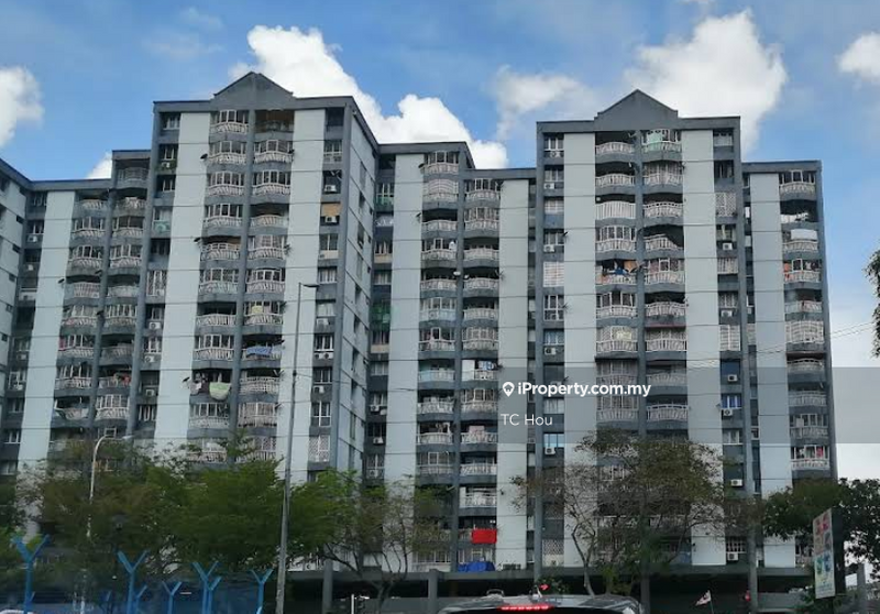 For Sale - Grandeur Tower