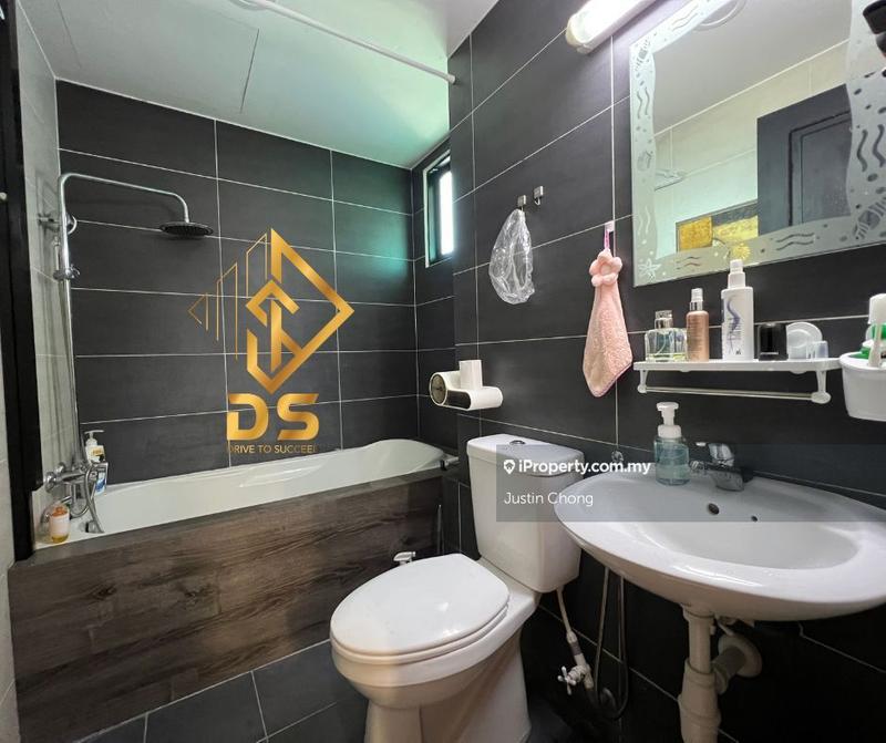 Kondominium untuk Dijual di Kinta Riverfront Hotel & Suites oleh Justin Chong - iProperty.com.my