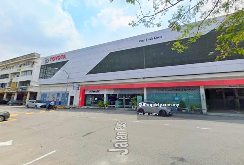 For Sale - ROI 5.2% BIG CORNER SHOP FACING MAIN ROAD, GOOD BUY, Taman Petaling, Petaling Utama. Fully tenanted