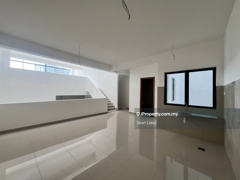 3.5-storey Terraced House for Sale in Empire Residence , Damansara Perdana, Petaling Jaya by Sean Liew - iProperty.com.my