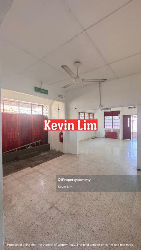 For Rent - 1 STOREY TERRACE Bayan Baru Main Road Exposure