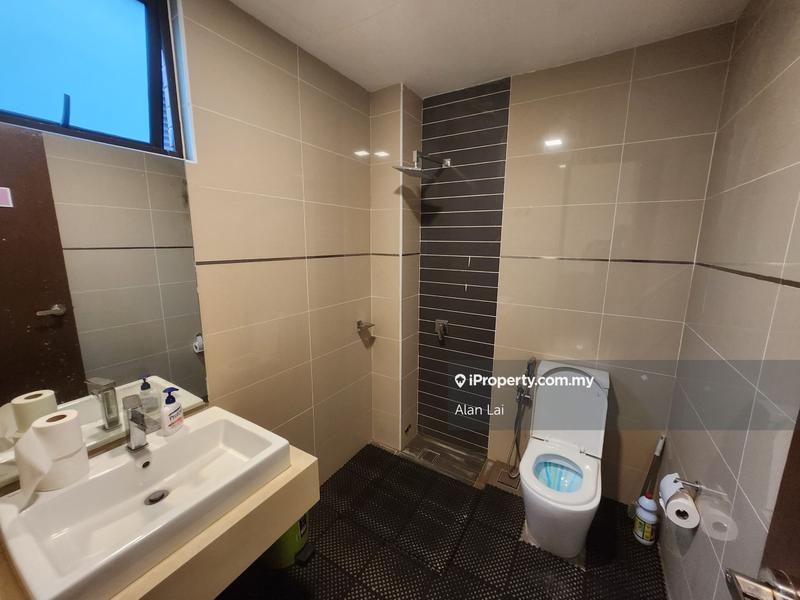 Bungalow House for Sale in Perdana Lakeview East, Cyberjaya by Alan Lai - iProperty.com.my