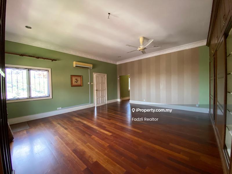 Bungalow House untuk Dijual di Taman TAR, Ampang oleh Fadzli Realtor - Living Room - iProperty.com.my