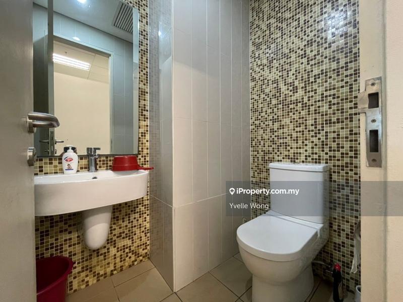 Office for Sale in Oval Damansara, Taman Tun Dr Ismail by Yvelle Wong - iProperty.com.my