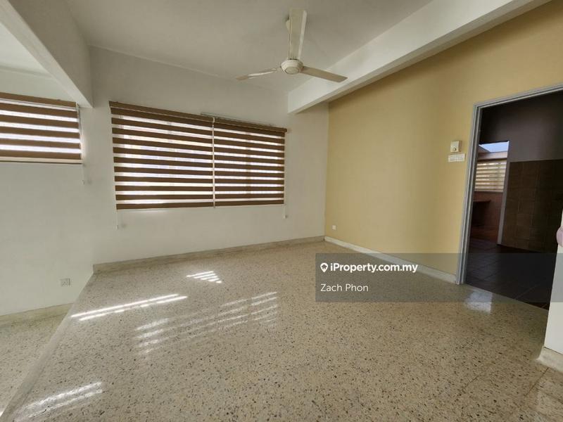 2-storey Terraced House for Sale in Petaling Jaya, Selangor by Zach Phon - iProperty.com.my