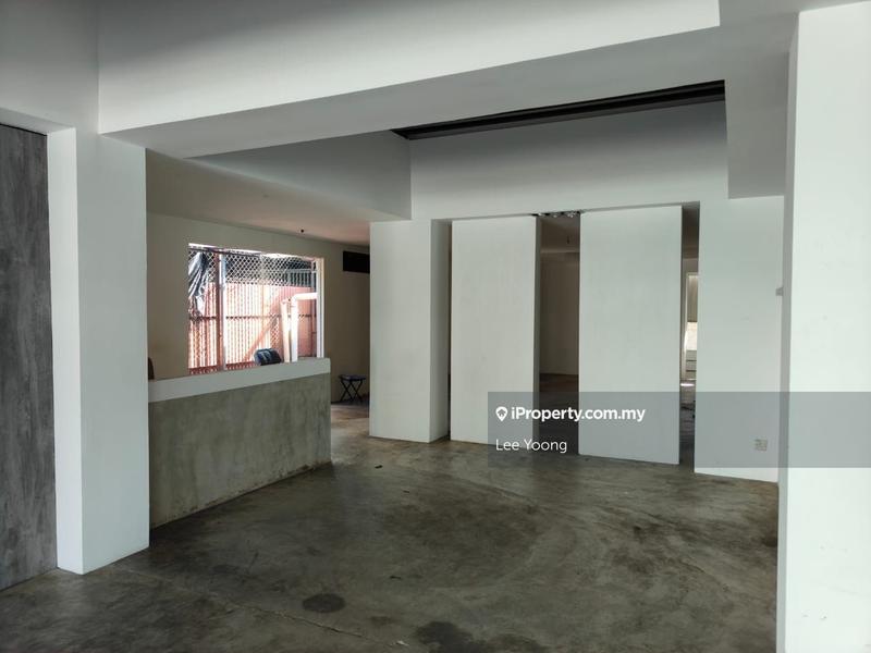 Commercial Semi-D for Sale in Commercial use single storey semi detached, Tanjung Tokong by Chris Tan - iProperty.com.my