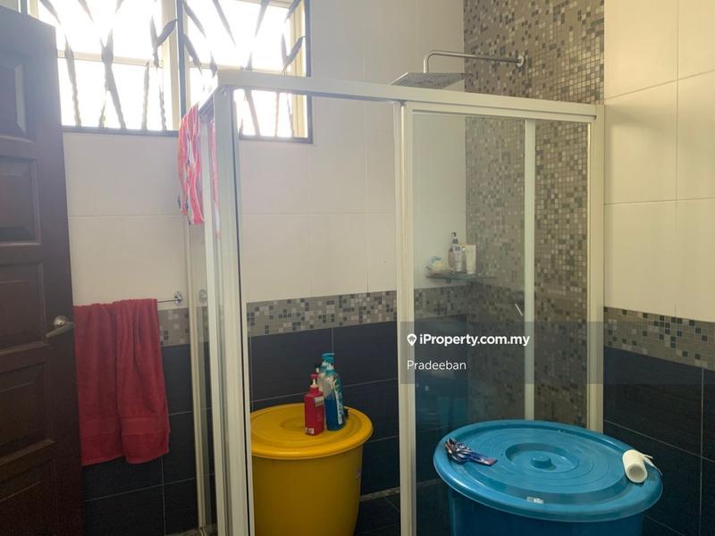 Rumah Berangkai 2.5 Tingkat untuk Dijual di Jalan Halimahton, Jalan Klang Lama (Old Klang Road) oleh Pradeeban - iProperty.com.my