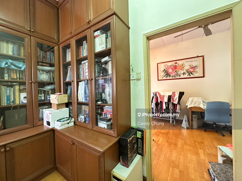 Rumah Berangkai 2 Tingkat untuk Dijual di Bukit Jelutong, Shah Alam oleh Candy Chung - iProperty.com.my