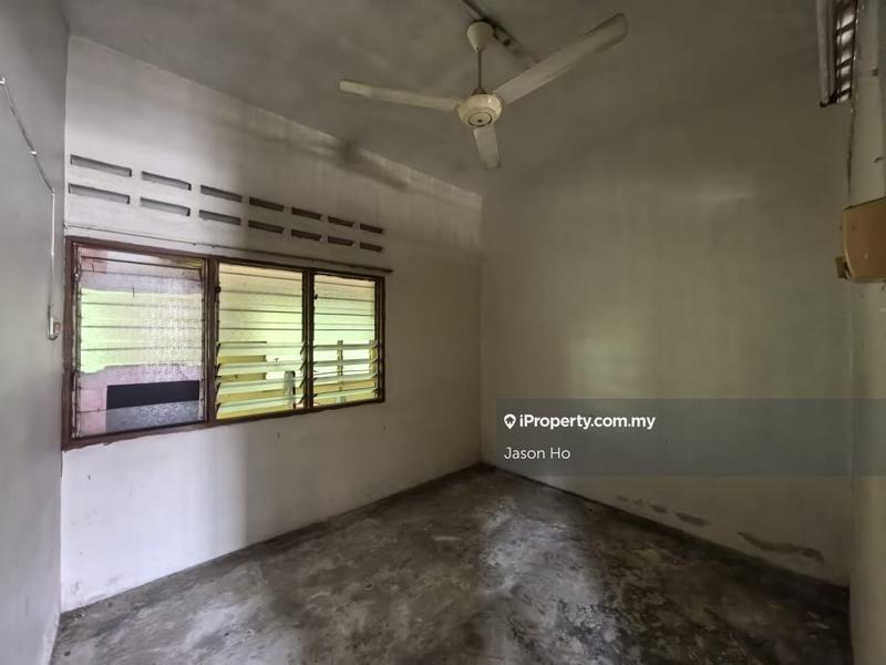 Banglo untuk Dijual di Taman Tong Seng, Mantin oleh Jason Ho - iProperty.com.my