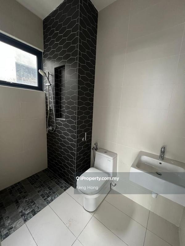 Bungalow House for Sale in Vila Elemen, Shah Alam by Keng Hong - iProperty.com.my